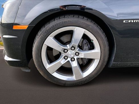 Used 2010 Chevrolet Camaro SS w/ RS Package image 9