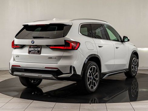 New 2026 BMW X1 xDrive28i w/ Technology Package AWD/4WD image 10