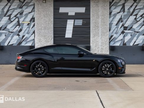 Used 2020 Bentley Continental GT AWD/4WD image 20