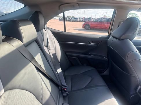 Used 2021 Toyota Camry XSE FWD image 29
