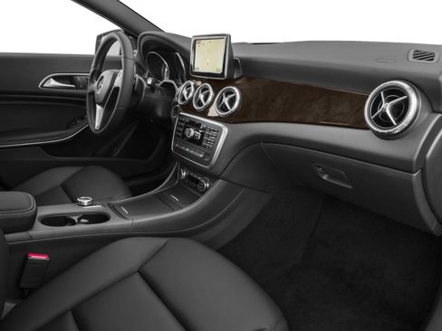 Used 2016 Mercedes-Benz CLA 250 4MATIC image 13