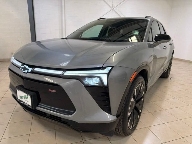 Used 2024 Chevrolet Blazer EV RS AWD/4WD image 2
