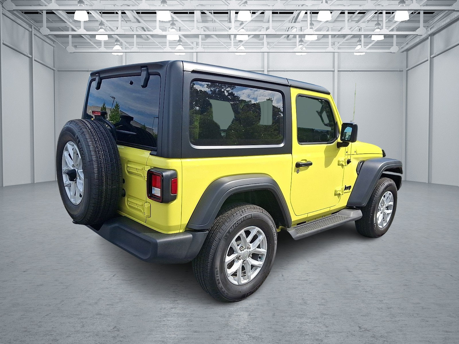 Used 2023 Jeep Wrangler Sport AWD/4WD image 6
