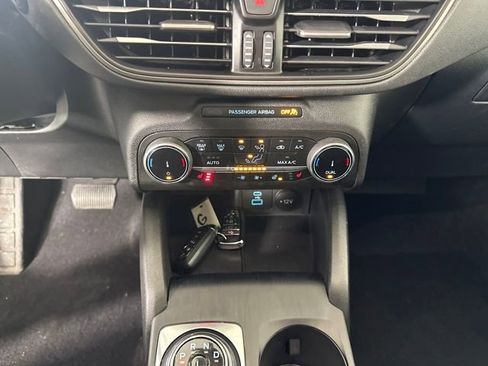 Used 2023 Ford Escape Active image 23