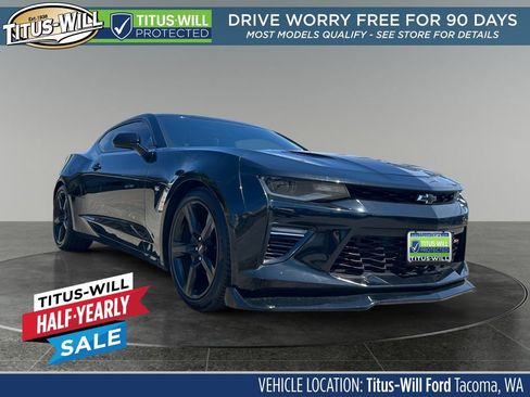 Used 2018 Chevrolet Camaro SS RWD image 1