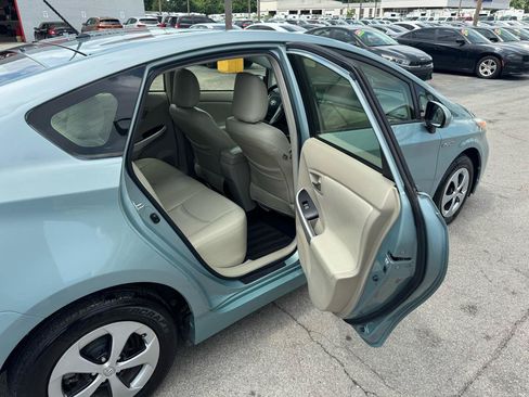 Used 2012 Toyota Prius Two FWD image 11