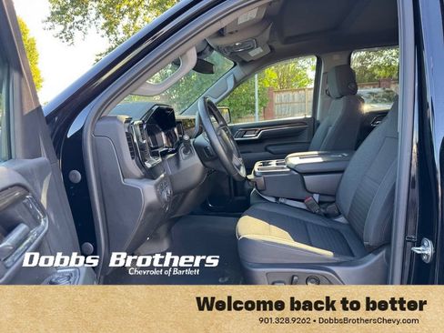 Used 2023 Chevrolet Silverado 1500 LT AWD/4WD image 14