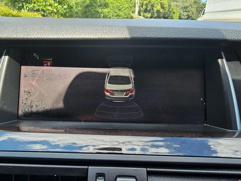 Used 2016 BMW 528i xDrive Sedan image 24