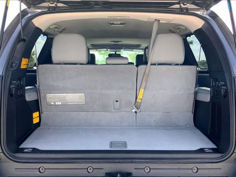 Used 2013 Toyota Sequoia Limited RWD image 33
