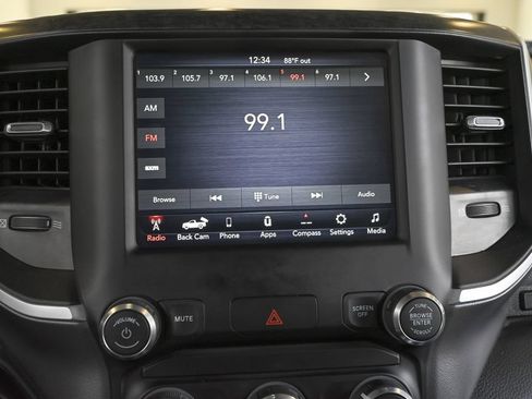 Used 2021 RAM 1500 Big Horn AWD/4WD image 25