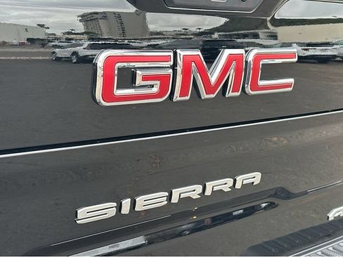 New 2026 GMC Sierra 1500 AT4 w/ AT4 Premium Package AWD/4WD image 15