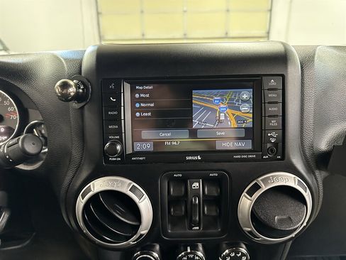 Used 2016 Jeep Wrangler Unlimited Rubicon AWD/4WD image 26