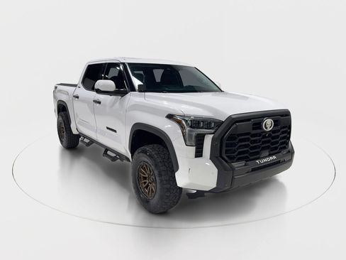 Used 2022 Toyota Tundra Limited w/ TRD Off-Road Package image 16