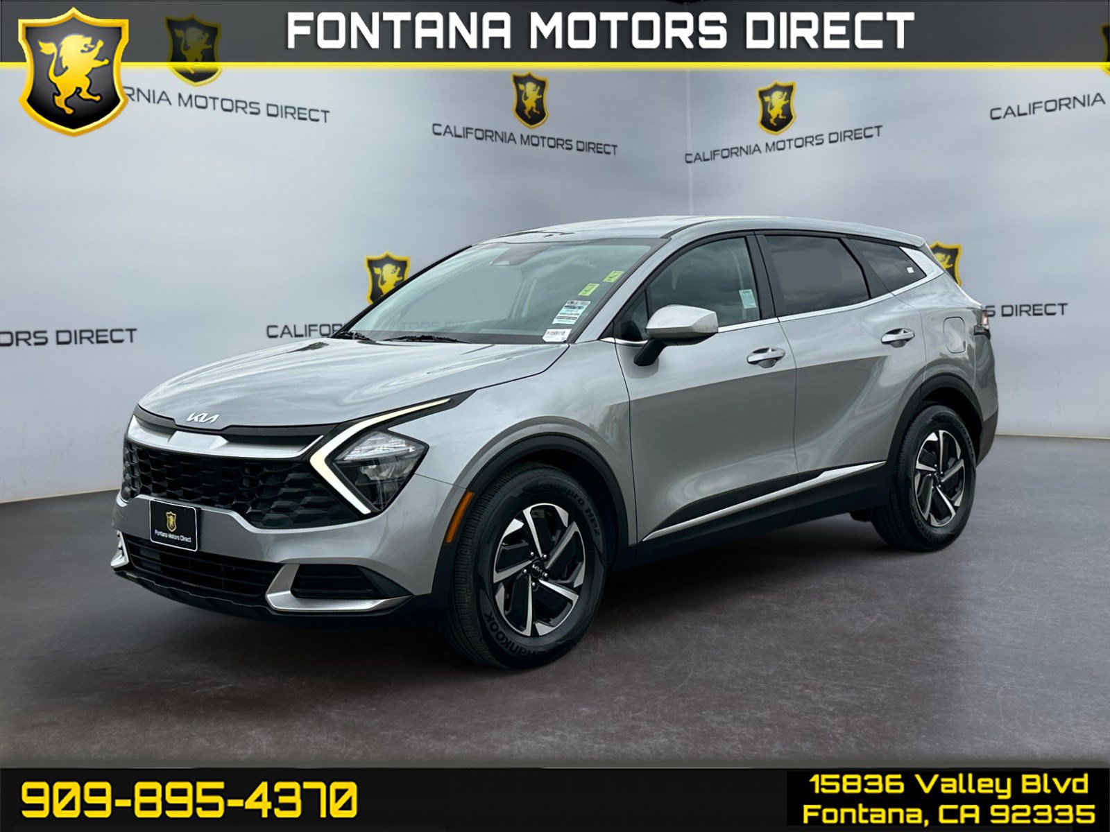 Used 2023 Kia Sportage LX FWD image 1