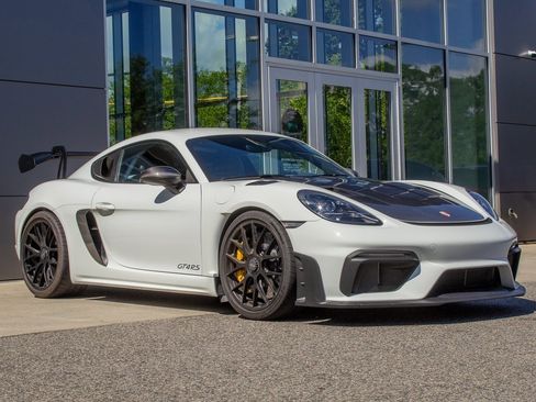 Used 2024 Porsche 718 Cayman GT4 RS w/ Weissach Package image 3