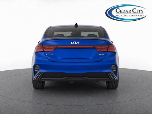 Used 2022 Kia Forte GT-Line FWD image 7