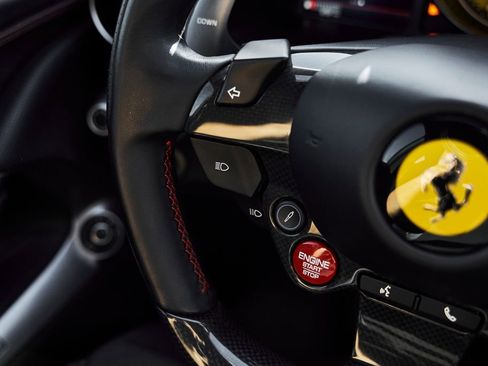 Used 2020 Ferrari 812 Superfast RWD image 49