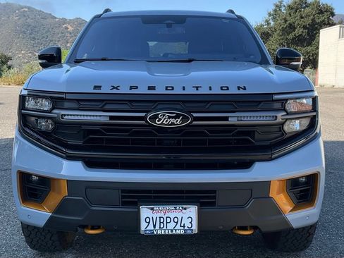 Used 2025 Ford Expedition Tremor AWD/4WD image 63