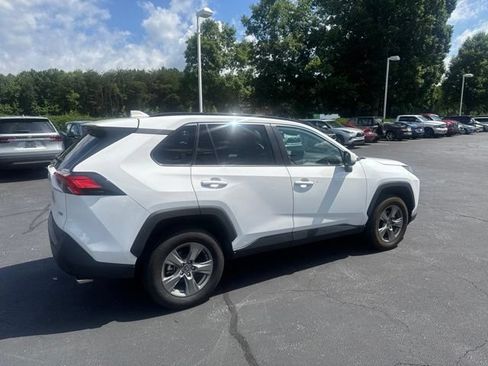 Used 2023 Toyota RAV4 XLE w/ Convenience Package FWD image 7