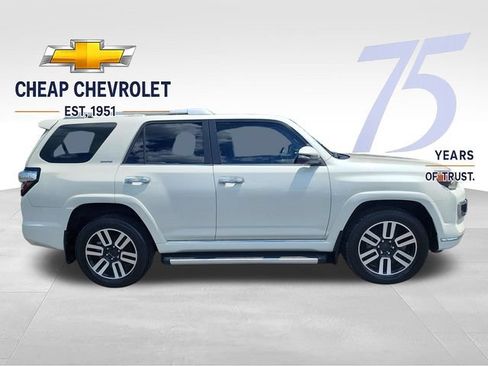 Used 2023 Toyota 4Runner SR5 AWD/4WD image 6