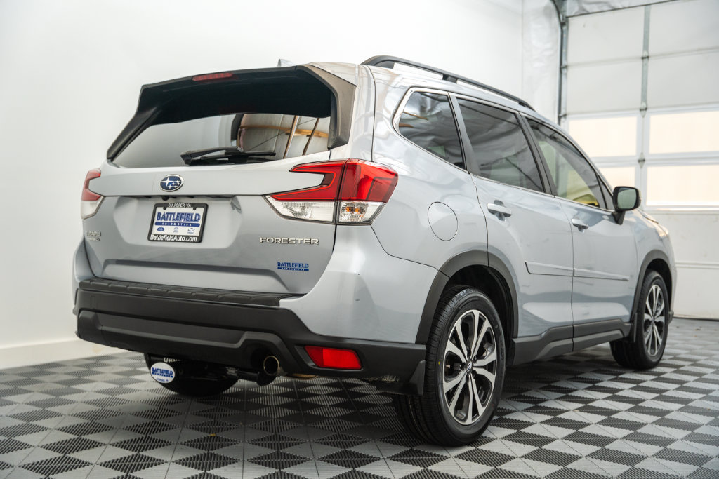 Used 2021 Subaru Forester Limited AWD/4WD image 5