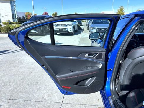 Certified 2025 Genesis G70 3.3T Advanced image 20