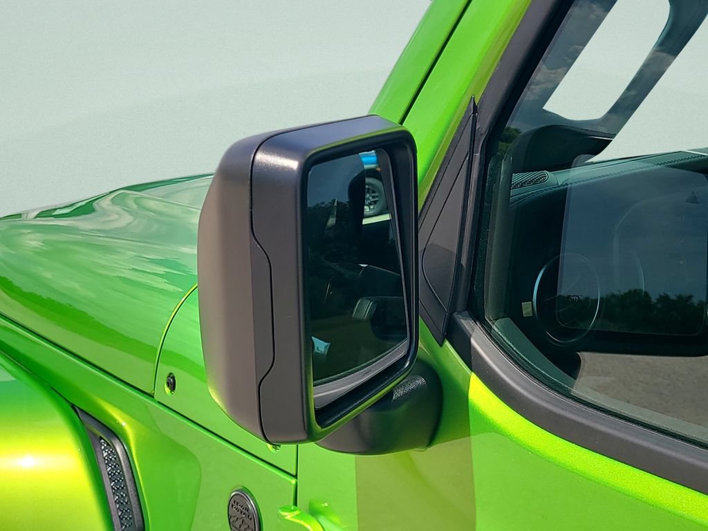 New 2026 Jeep Wrangler Unlimited Sahara AWD/4WD image 26