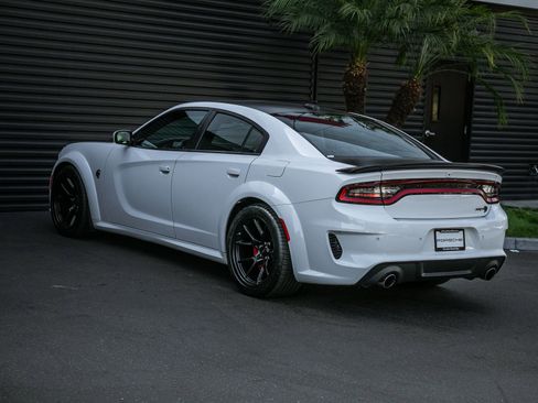 Used 2021 Dodge Charger SRT Hellcat image 3
