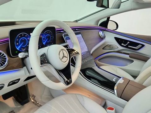 Used 2023 Mercedes-Benz EQS 450+ 4MATIC Sedan image 18