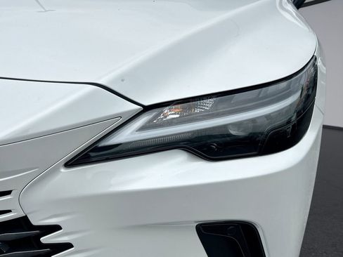 Used 2025 Lexus RX 350 Premium w/ Accessory Package (Z1) FWD image 30