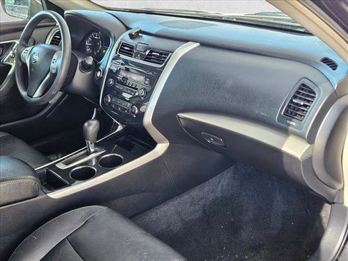 Used 2013 Nissan Altima 2.5 S image 19