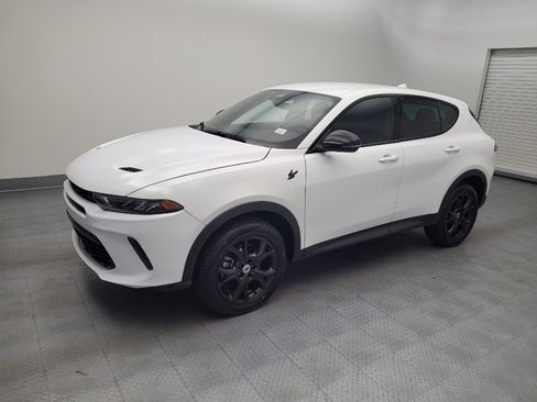 Used 2023 Dodge Hornet GT w/ GT Blacktop Package AWD/4WD image 2