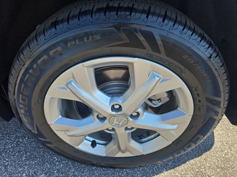 Certified 2024 Honda HR-V LX image 31