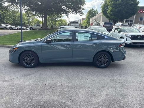 New 2026 Nissan Sentra SV w/ Floor Mat Package FWD image 4