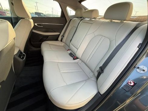 Used 2023 Hyundai Sonata Limited FWD image 7