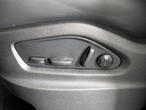 New 2026 Porsche Cayenne GTS AWD/4WD image 28