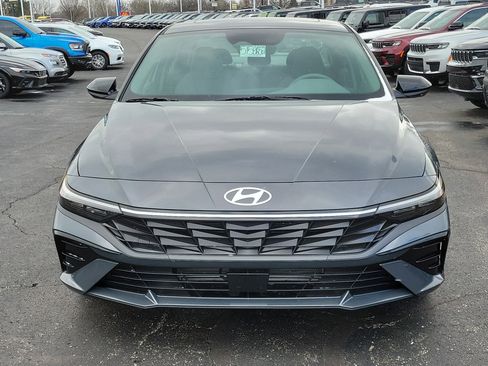 New 2026 Hyundai Elantra SEL Sport Premium image 2