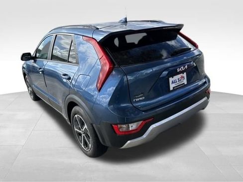 Used 2024 Kia Niro EX image 6