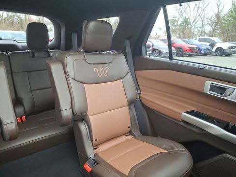 Certified 2023 Ford Explorer King Ranch w/ Technology Package image 14