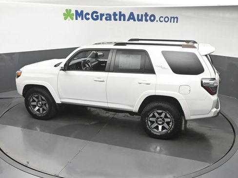 Used 2020 Toyota 4Runner TRD Off-Road Premium w/ Moonroof Package AWD/4WD image 26