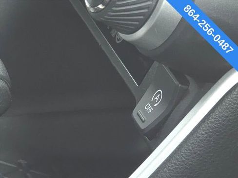 Used 2024 Toyota RAV4 XLE image 31