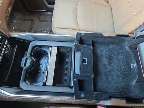 Used 2020 RAM 2500 Limited image 24