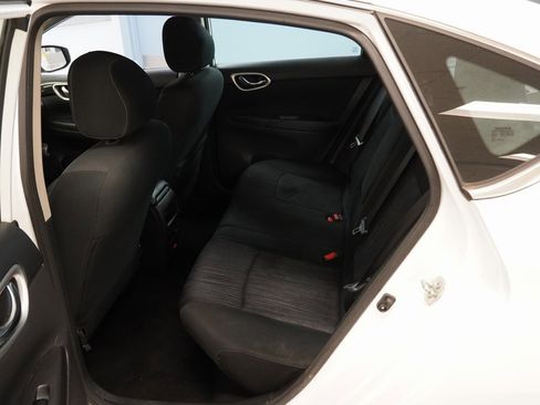 Used 2019 Nissan Sentra SV image 19