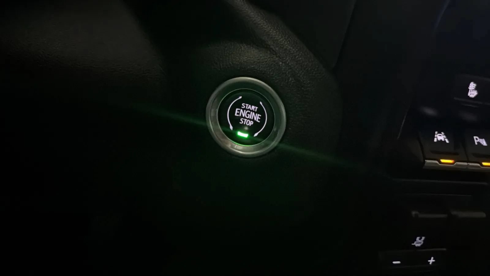 Used 2020 GMC Sierra 1500 AT4 w/ AT4 Premium Package AWD/4WD image 15