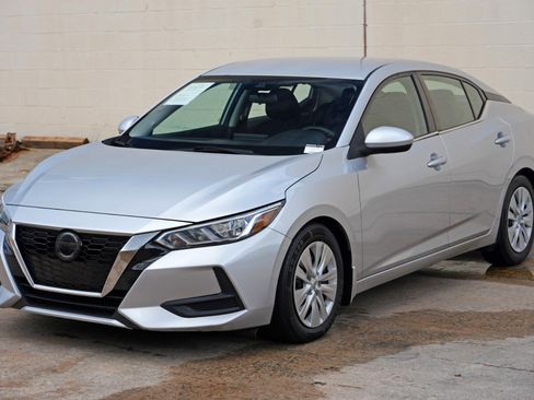 Used 2020 Nissan Sentra S FWD image 39