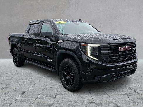 Certified 2023 GMC Sierra 1500 Elevation w/ X31 Off-Road Package AWD/4WD image 3