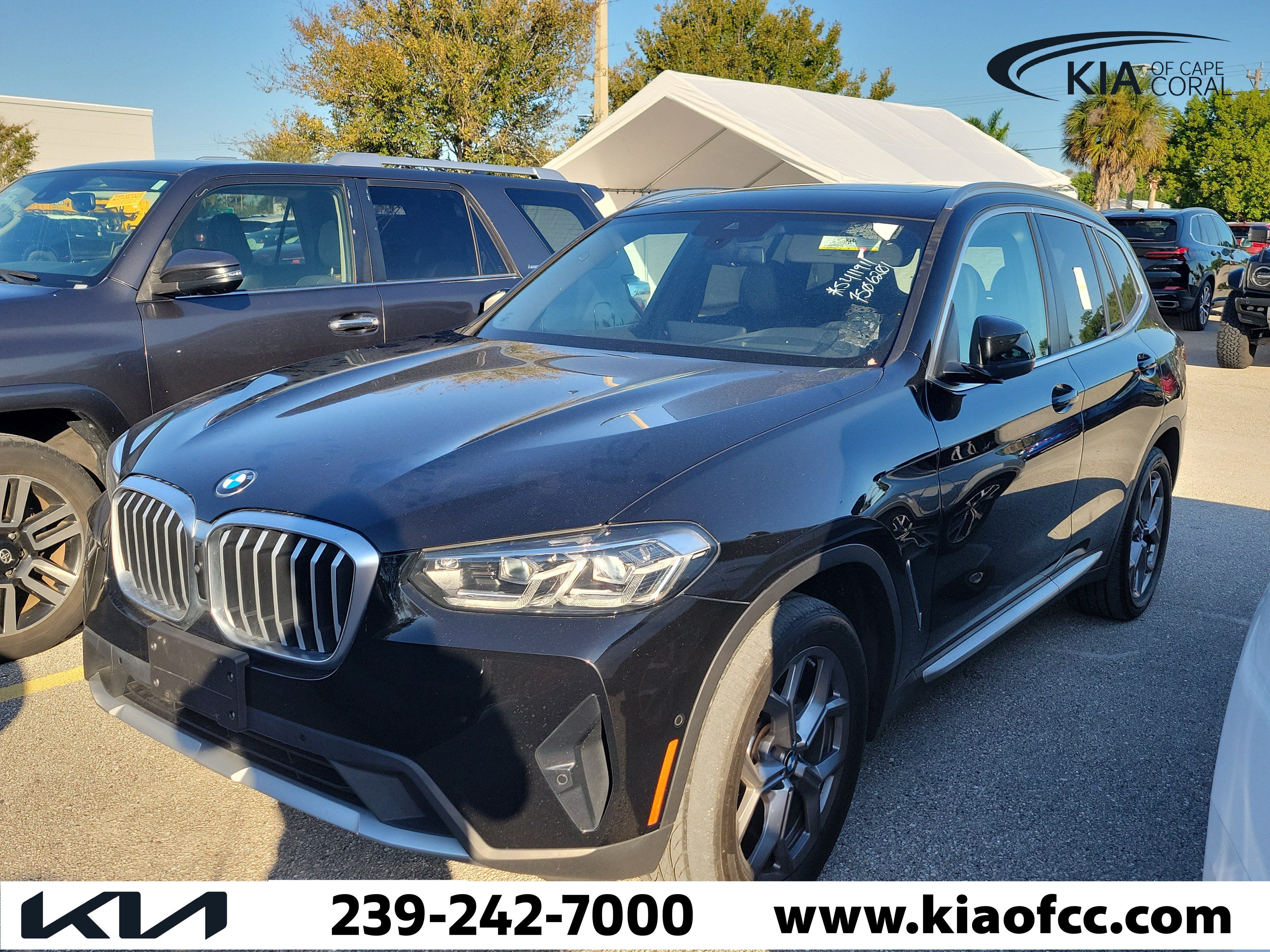 Used 2024 BMW X3 xDrive30i w/ Premium Package AWD/4WD image 3