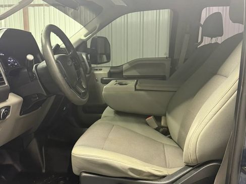 Used 2019 Ford F250 XL w/ STX Appearance Package image 11