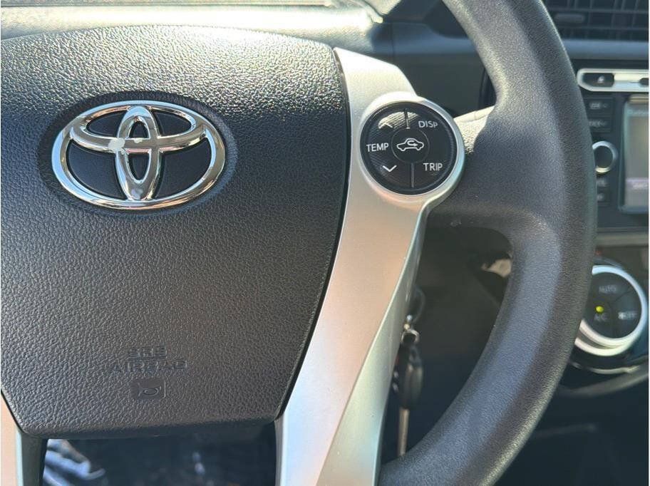 Used 2015 Toyota Prius C One FWD image 10
