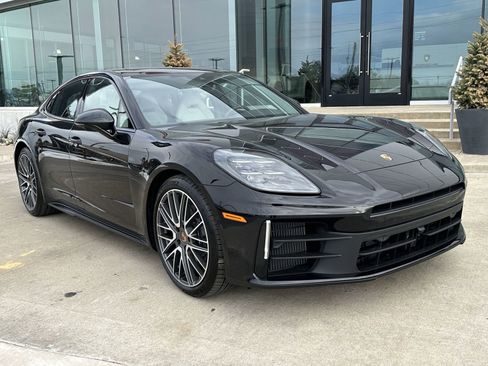 New 2026 Porsche Panamera 4 image 9